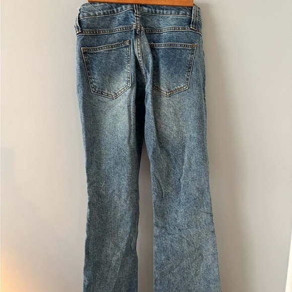 Brandy Melville Light Blue Flare Jeans - Picture 2 of 3